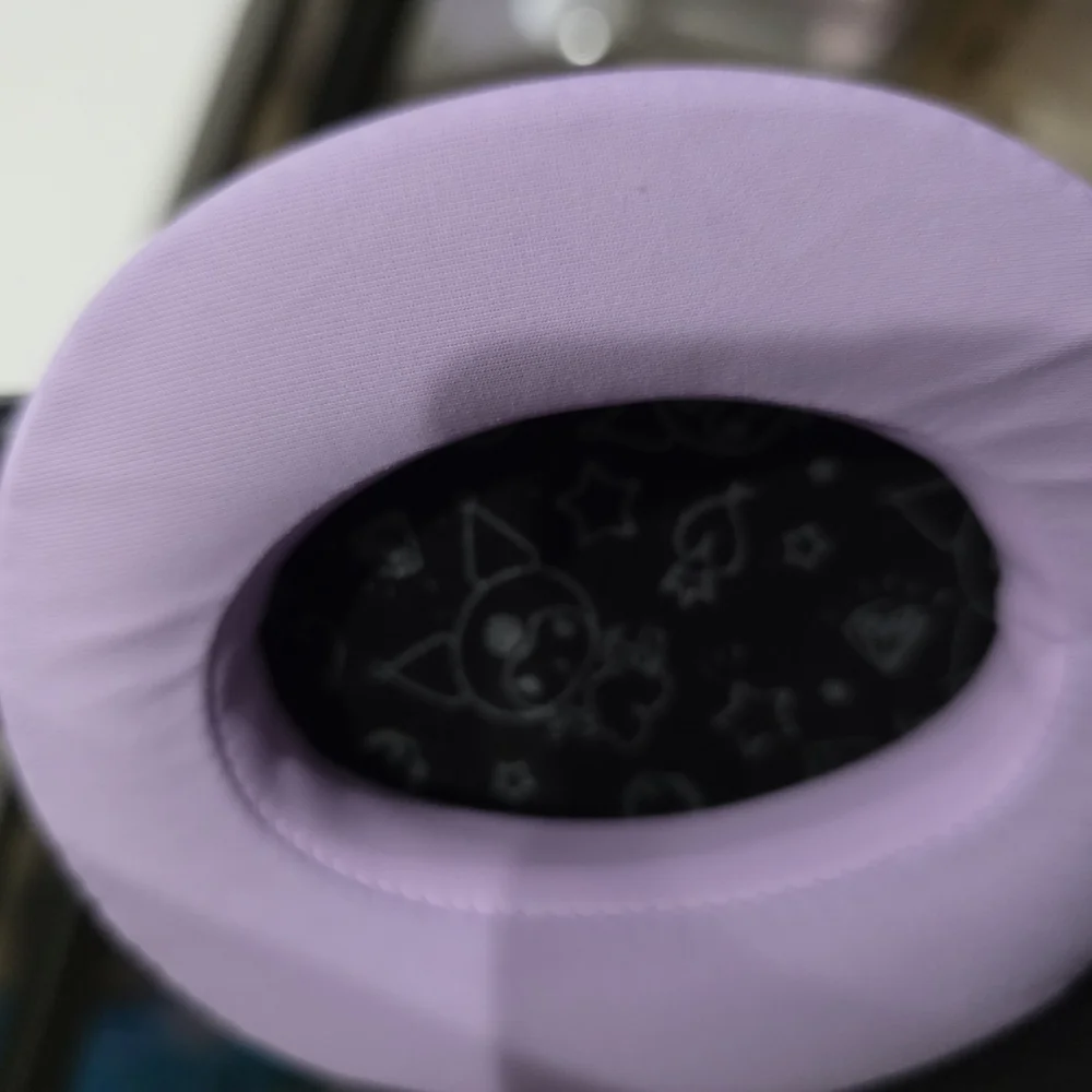 Kuromi Bluetooth Headphones with Cat Ears - Purple - Picture 4 of 12